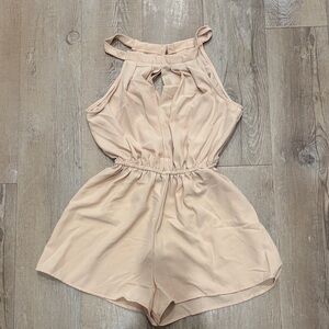 Lovesong Sleeveless Peach Romper